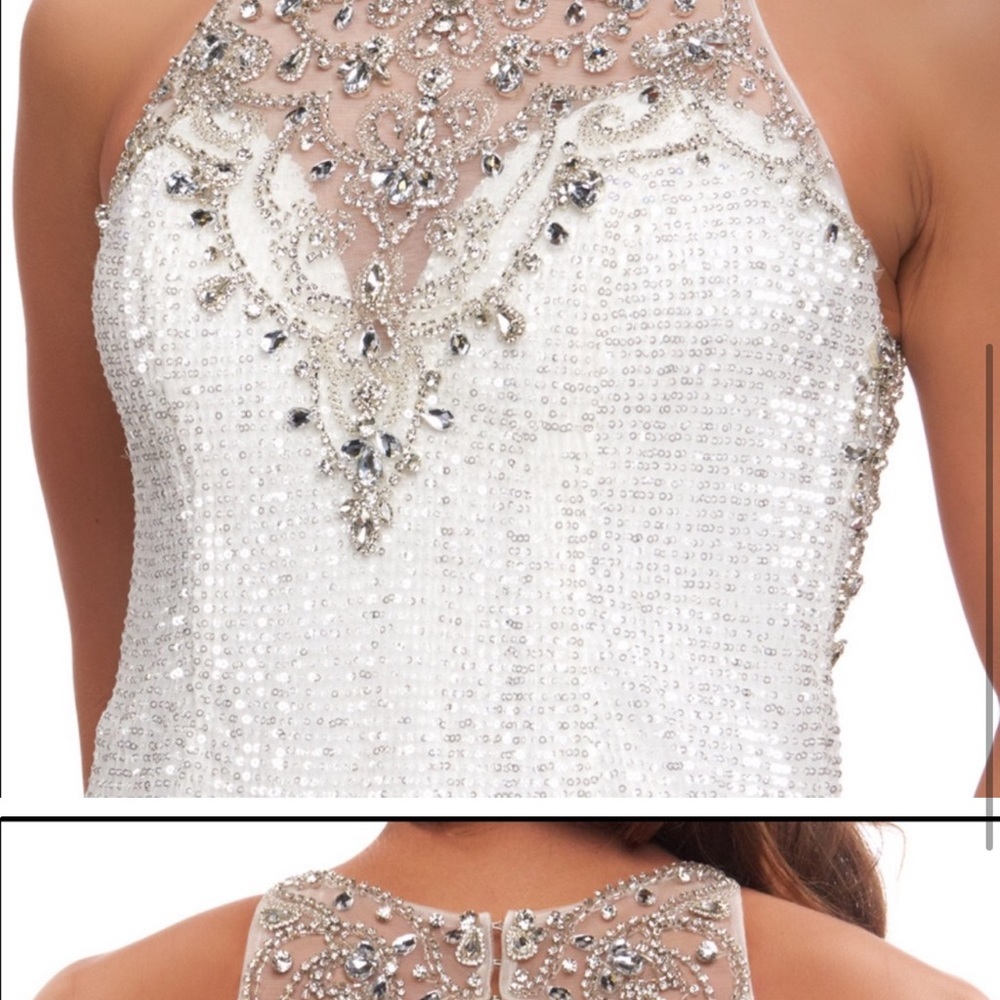 Dress - Picture 6 of 7